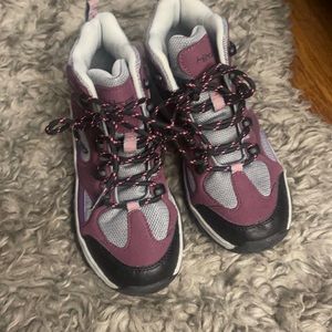 Mid top walking boots